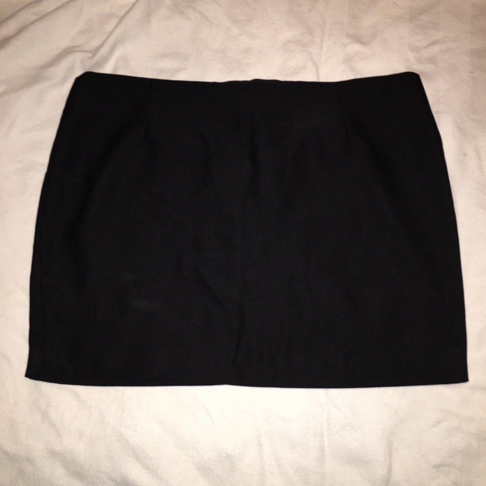 Black mini skirt